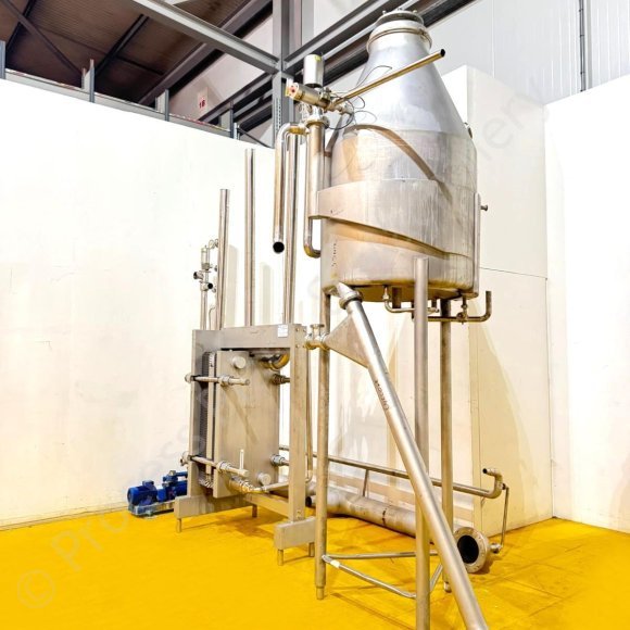 8590 Vacuum Deaerator 3