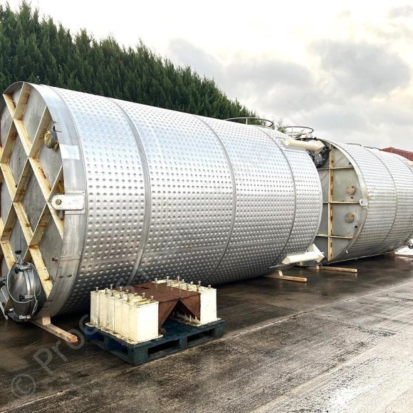 8374 34kl Jacketed Tank 1