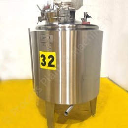 8589 500 Ltr Yogurt Tanks 1