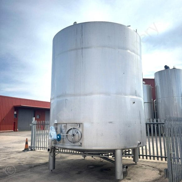 8564 35kl Insulated Cream Tank 1