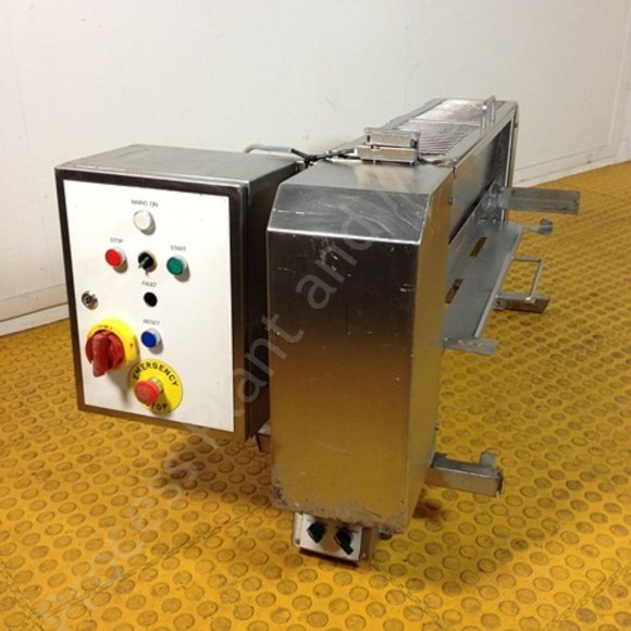 Spice Dispenser (Dusting machine)