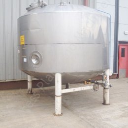 ~9,000 Ltr Stainless Steel Insulated & Clad Holding Tank