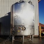 ~28,000 Ltr Stainless Steel Insulated & Clad Tank with Top-Mounted Mixer